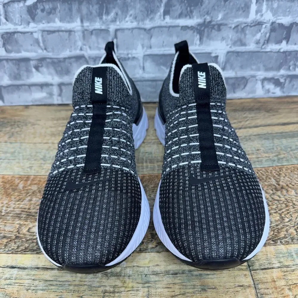 Nike Phantom React FlyKnit 2 Run Black White CJ0277-003 Mens Size 9 New Rare
